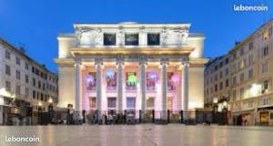 T3 Vieux Port Opéra