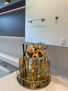 Apto com piscina aquecida próx ao centro