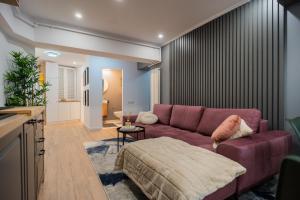 Urban Pearl - Old Town - Unique 4BR3BA Apartment