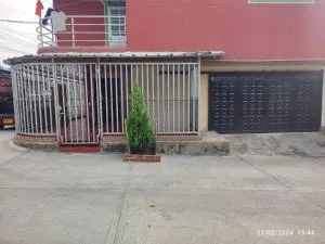Agradable casa con parqueadero, en Rivera Huila. - Rivera