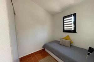 Charming Mazet ideal for families swimming pool tennis