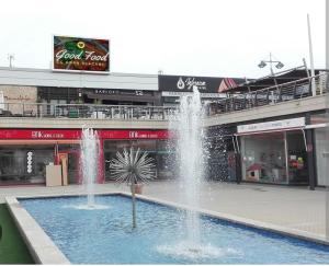 Bungalow adaptado, terraza muy grande y soleada.
