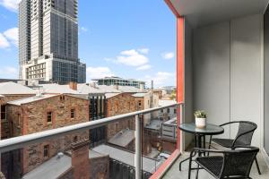 The heart of the CBD - 2BR Modern Apt Wi-Fi