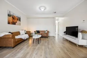 The Charming Living 3BR Townhouse Perfect Vacation - Birkenhead