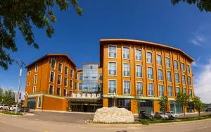 Changbaishan Wanda Yue Loft Hot Spring Hotel - Xinancha