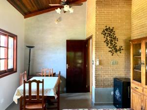 Casa perto da praia Massaguaçu e Cocanha