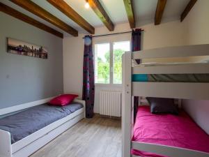 Maisons de vacances Maison perigourdine renovee, 3 chambres, grand jardin, proche Sarlat et sites touristiques - FR-1-616-211 : photos des chambres