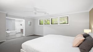 Paradise in Pearl-walk to beach, ducted air