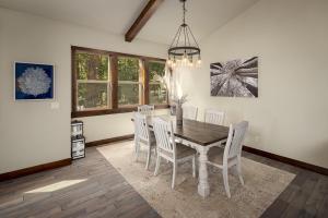 Tahoe Tranquili-Tree