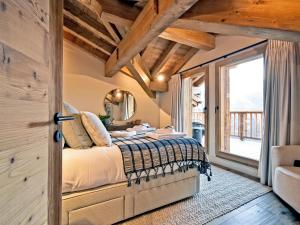 Chalets Chalet luxueux avec piscine interieure et sauna - 5 chambres, 12 pers., proche commerces et pistes - FR-1-613B-44 : photos des chambres