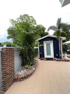 modern Tiny Home Tampa