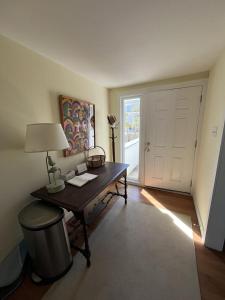 Next To Spray Beach Yacht ClubViews!! - Ubytování bez kategorie ve městě Beach Haven