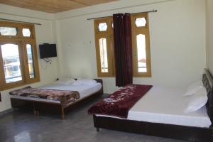 MoonLight Guest House