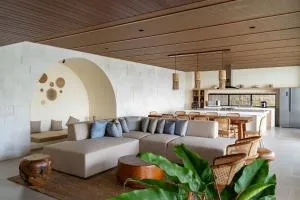 Jaden Hill Mountain City View Villa 8 bedrooms with a private heated swimming pool and a movie room - Rantjakalong