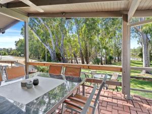 Waters Edge Bundalong