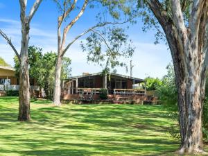 Waters Edge Bundalong