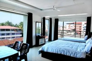 DWARKA LODGING & BOARDING - Kārkāl