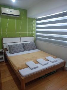 2 Bedrooms Units Forbes Area 5th Avenue BGC Center