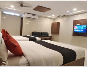 Hotel Grand Inn, Warangal