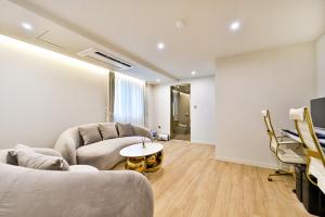 Denbasta Hotel Daeyeon