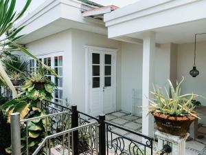 Phòng Tiêu Chuẩn Giường Đôi (Standard Double Room)