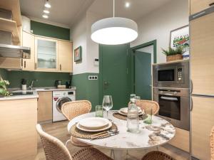 Bilbao Intermodal by Aston Rentals