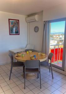 Appartement T2 vue Mer, moderne, clim 3 etoiles Parking 4PLMER53