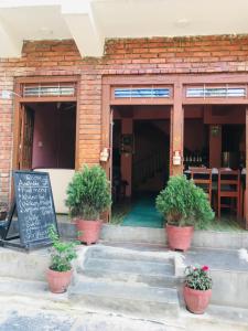 Shristi Hotel & Lodge