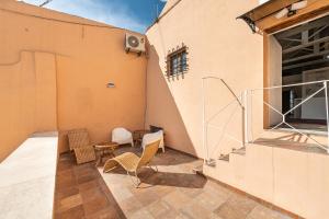 Martini Time, panoramic terrace on the castle walls img32