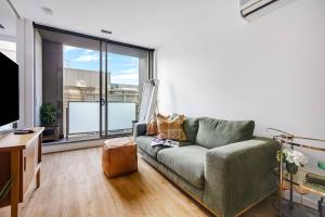 The Sweet Escape - Chic Apartment with Rooftop Pool