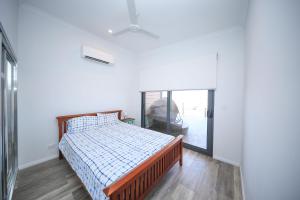 Exmouth Marina Escape