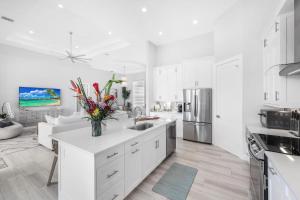 2022 built home with poolspa and walk to Mackle Park