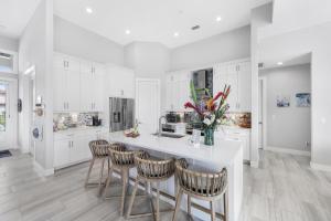 2022 built home with poolspa and walk to Mackle Park