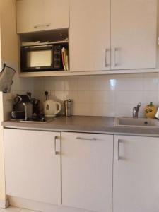 PCOGPETS Appartement avec belle vue Marina et piscine à Port-Cogolin