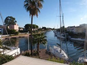 PCOGPETS Appartement avec belle vue Marina et piscine à Port-Cogolin