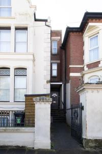 Open Mind Property - Ensuite Studio in Southsea