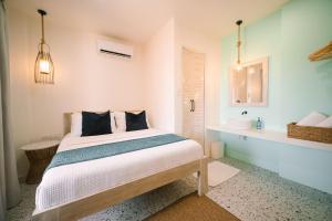 BIG WAVES BOUTIQUE HOTEL SIARGAO
