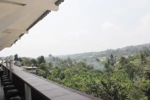 Hotel Graha Pertiby - Cipayung