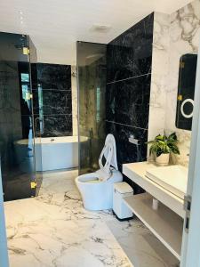 Biệt Thự (Villa)