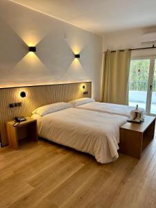 Premium Studio with Side Sea View room in First Flatotel International