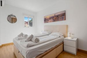 Seaview family apartment by Costarentals - Ref 107