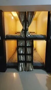 C Place - Capsule B - Baclaran