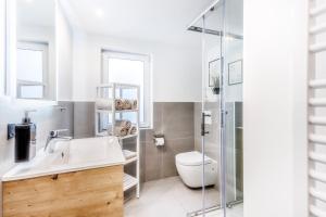 Ferienhaus Seeliebe 70 QM I 2 Schlafzimmer I 5 min zum See I überdachte Terrasse I nahe Werbellinsee