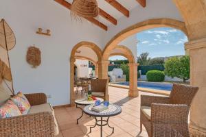 Arearea by Aguilarent