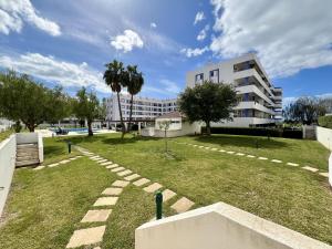 Vilamoura Marina Charming With Pool by Homing