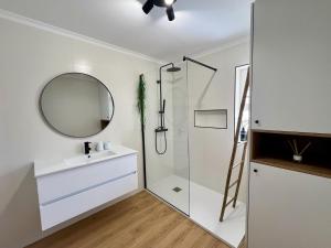 Vilamoura Marina Charming With Pool by Homing