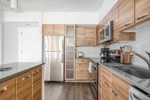 Tysons Corner 1br w pet grooming salon nr subway WDC-812