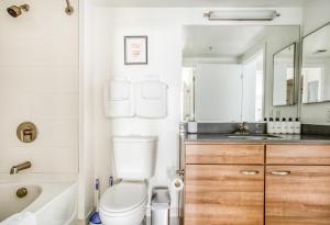 Tysons Corner 1br w pet grooming salon nr subway WDC-812