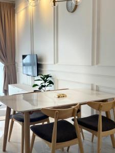 Two Bedroom Troika Kota Bharu by AGhome
