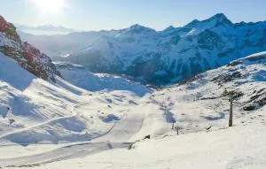 Beautiful Apartment In Châtillon - Châtillon